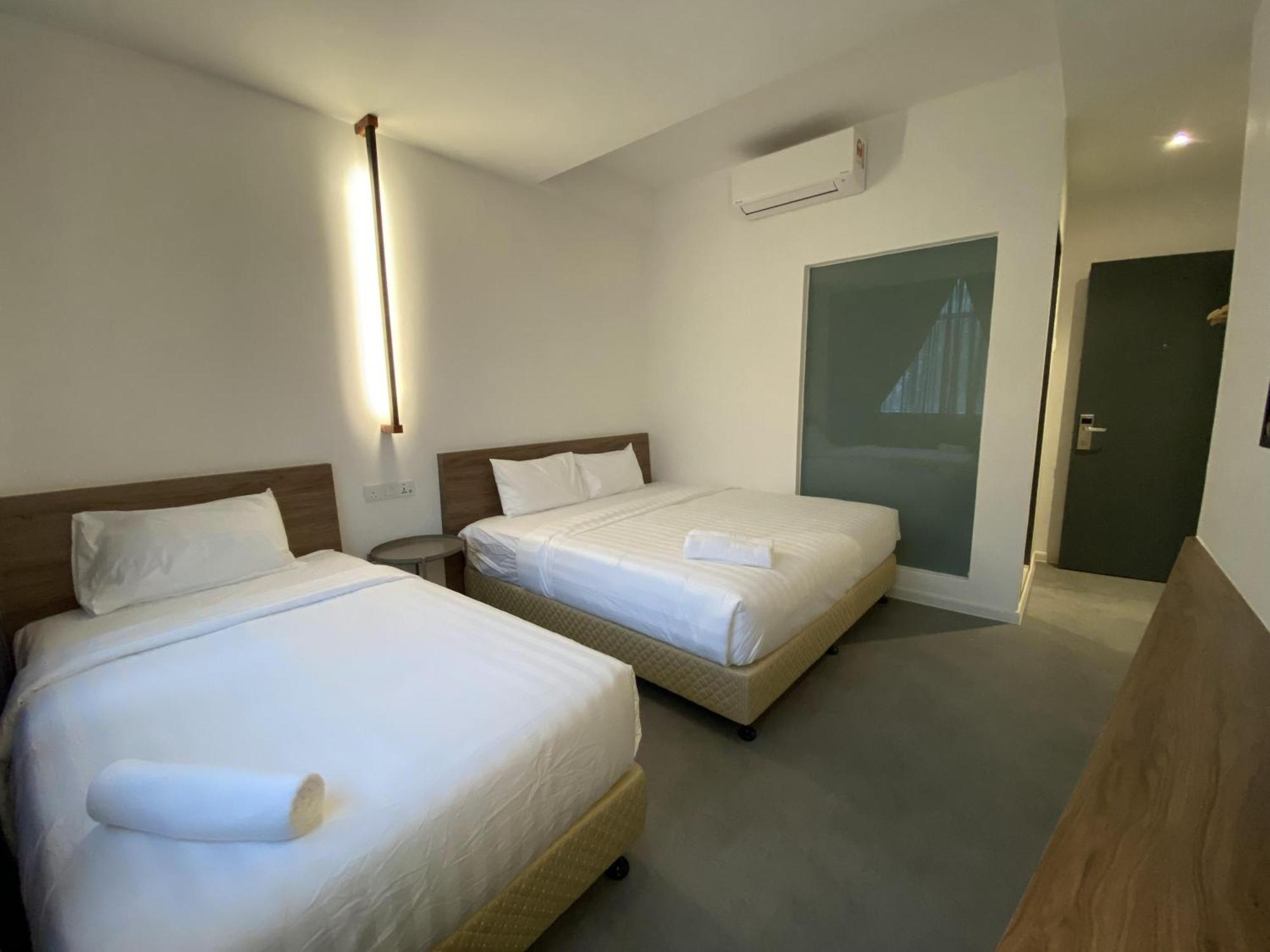 T Hotel Jalan Sultanah Alor Setar Exterior photo