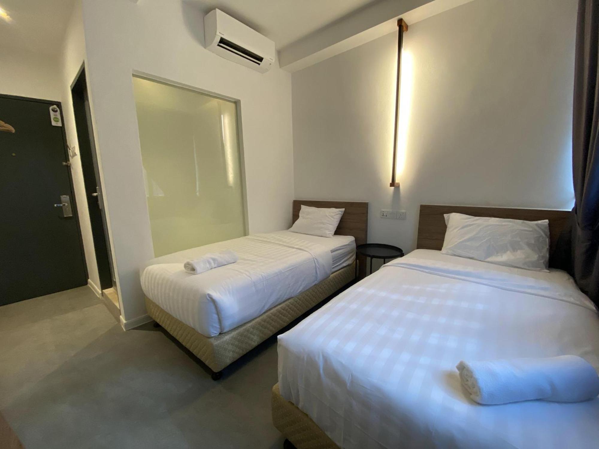 T Hotel Jalan Sultanah Alor Setar Exterior photo